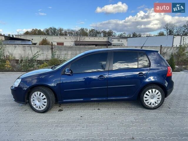 Синий Фольксваген Гольф, объемом двигателя 1.6 л и пробегом 182 тыс. км за 6200 $, фото 4 на Automoto.ua