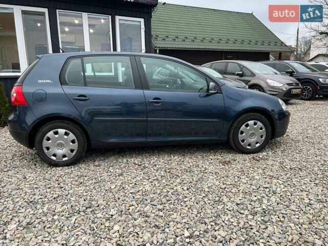 Синий Фольксваген Гольф, объемом двигателя 1.4 л и пробегом 250 тыс. км за 5999 $, фото 7 на Automoto.ua