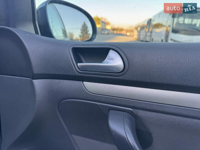 Синій Фольксваген Гольф, об'ємом двигуна 1.4 л та пробігом 185 тис. км за 4799 $, фото 54 на Automoto.ua