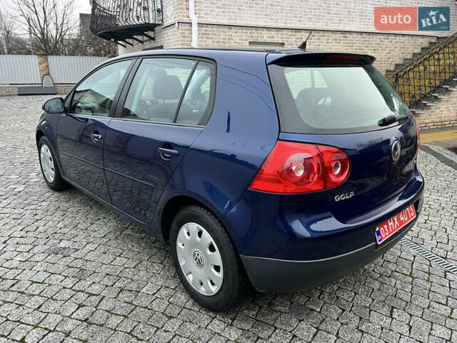 Синий Фольксваген Гольф, объемом двигателя 1.6 л и пробегом 161 тыс. км за 5800 $, фото 38 на Automoto.ua