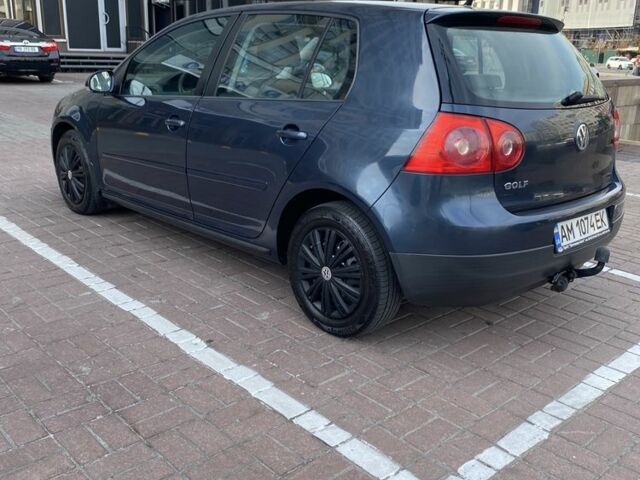 Синий Фольксваген Гольф, объемом двигателя 1.4 л и пробегом 258 тыс. км за 5450 $, фото 5 на Automoto.ua