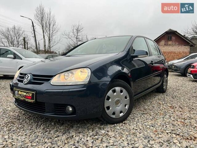 Синий Фольксваген Гольф, объемом двигателя 1.4 л и пробегом 250 тыс. км за 5999 $, фото 24 на Automoto.ua