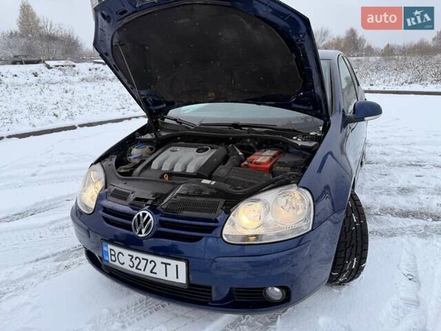 Синий Фольксваген Гольф, объемом двигателя 1.9 л и пробегом 280 тыс. км за 6500 $, фото 5 на Automoto.ua