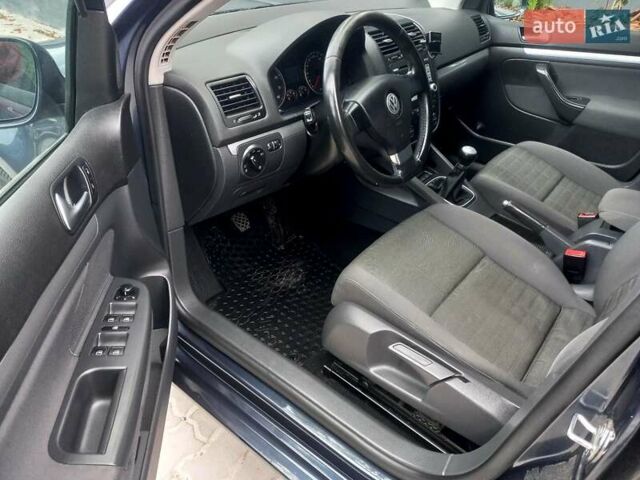 Синій Фольксваген Гольф, об'ємом двигуна 1.6 л та пробігом 206 тис. км за 6300 $, фото 81 на Automoto.ua