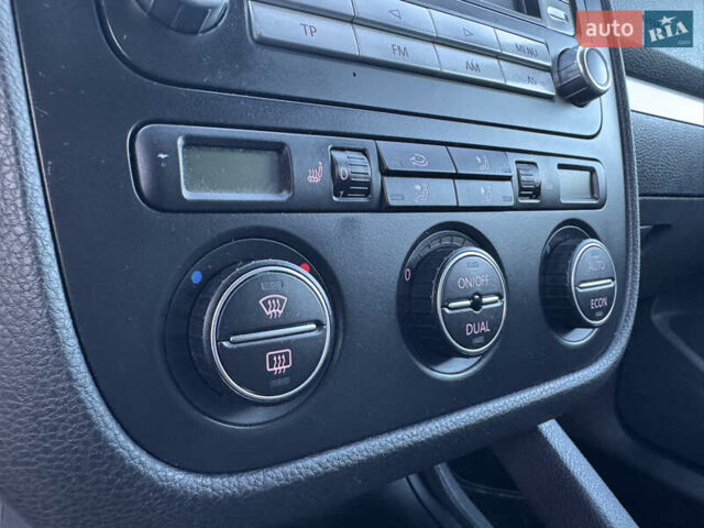 Синій Фольксваген Гольф, об'ємом двигуна 1.4 л та пробігом 185 тис. км за 4799 $, фото 72 на Automoto.ua