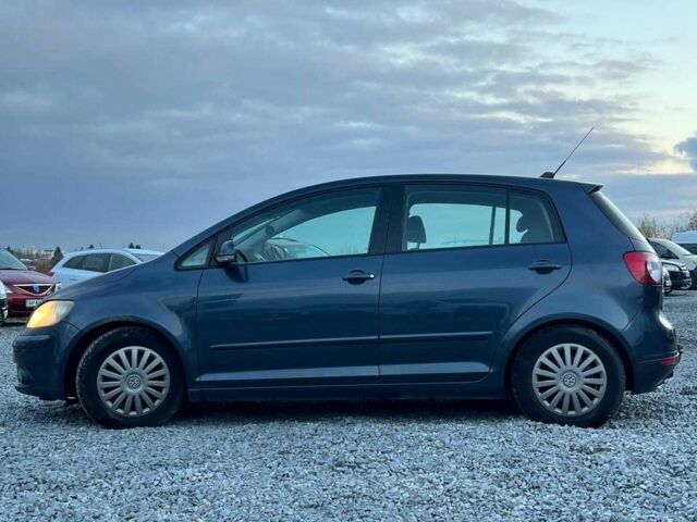 Синий Фольксваген Гольф, объемом двигателя 1.4 л и пробегом 170 тыс. км за 5290 $, фото 4 на Automoto.ua