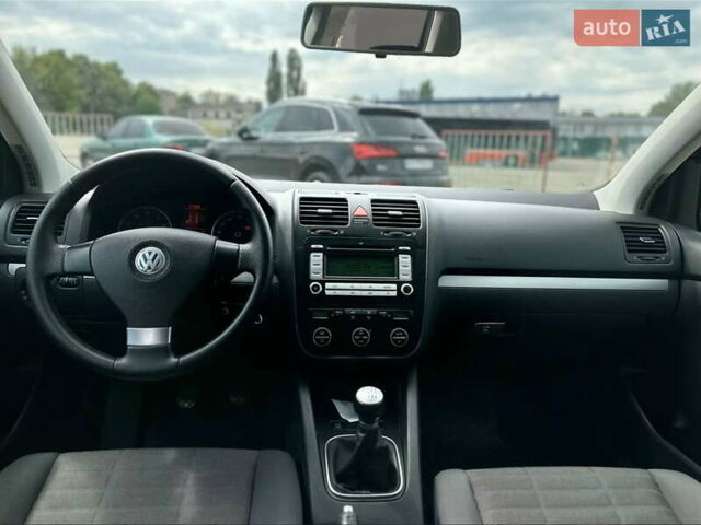 Синий Фольксваген Гольф, объемом двигателя 1.4 л и пробегом 210 тыс. км за 6600 $, фото 11 на Automoto.ua