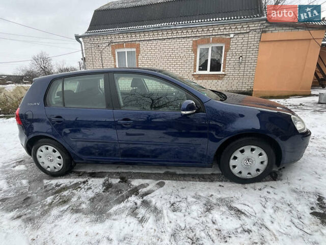 Синий Фольксваген Гольф, объемом двигателя 1.6 л и пробегом 162 тыс. км за 5800 $, фото 2 на Automoto.ua