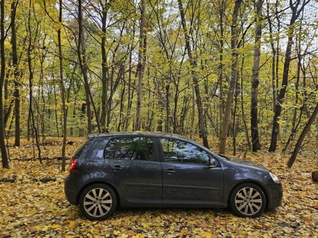 Синий Фольксваген Гольф, объемом двигателя 1.4 л и пробегом 225 тыс. км за 7000 $, фото 1 на Automoto.ua