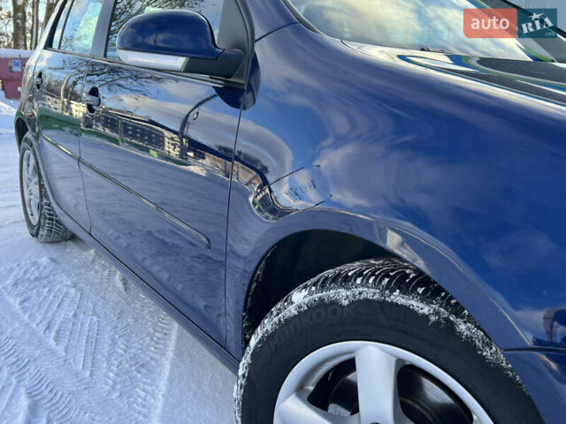 Синий Фольксваген Гольф, объемом двигателя 1.6 л и пробегом 235 тыс. км за 5999 $, фото 20 на Automoto.ua
