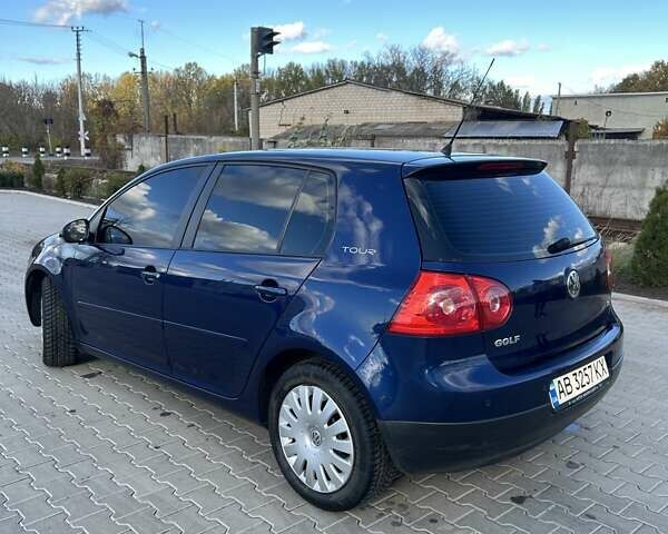 Синий Фольксваген Гольф, объемом двигателя 1.6 л и пробегом 182 тыс. км за 6200 $, фото 2 на Automoto.ua