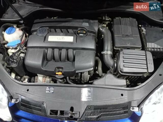 Синий Фольксваген Гольф, объемом двигателя 1.6 л и пробегом 182 тыс. км за 6200 $, фото 7 на Automoto.ua