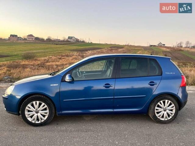 Синий Фольксваген Гольф, объемом двигателя 1.39 л и пробегом 186 тыс. км за 5700 $, фото 5 на Automoto.ua