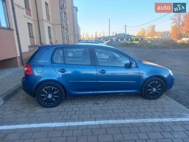 Синий Фольксваген Гольф, объемом двигателя 1.6 л и пробегом 250 тыс. км за 5700 $, фото 15 на Automoto.ua