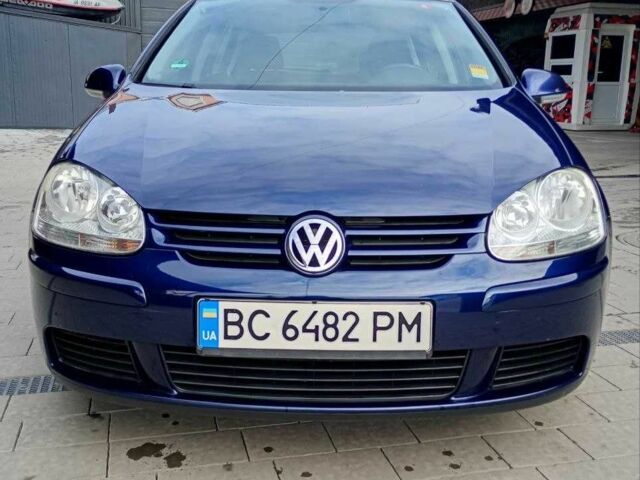 Синий Фольксваген Гольф, объемом двигателя 1.6 л и пробегом 252 тыс. км за 4400 $, фото 1 на Automoto.ua