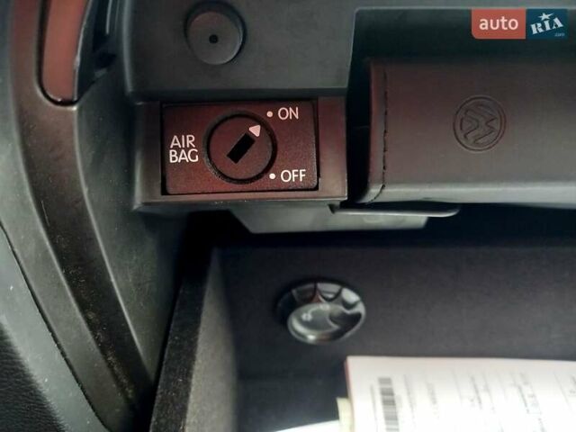 Синій Фольксваген Гольф, об'ємом двигуна 1.6 л та пробігом 206 тис. км за 6300 $, фото 99 на Automoto.ua