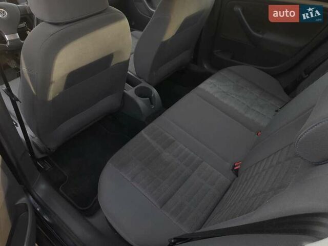 Синій Фольксваген Гольф, об'ємом двигуна 1.6 л та пробігом 231 тис. км за 5599 $, фото 28 на Automoto.ua