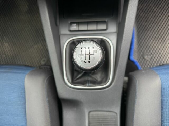 Синий Фольксваген Гольф, объемом двигателя 1.4 л и пробегом 220 тыс. км за 5500 $, фото 13 на Automoto.ua