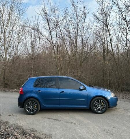 Синий Фольксваген Гольф, объемом двигателя 1.39 л и пробегом 208 тыс. км за 6000 $, фото 2 на Automoto.ua