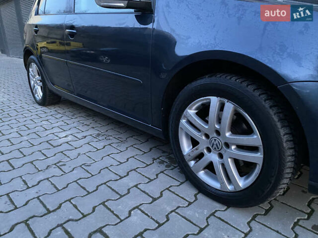 Синій Фольксваген Гольф, об'ємом двигуна 1.6 л та пробігом 239 тис. км за 6300 $, фото 18 на Automoto.ua