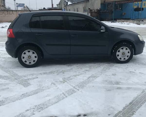 Синий Фольксваген Гольф, объемом двигателя 1.6 л и пробегом 218 тыс. км за 4750 $, фото 3 на Automoto.ua