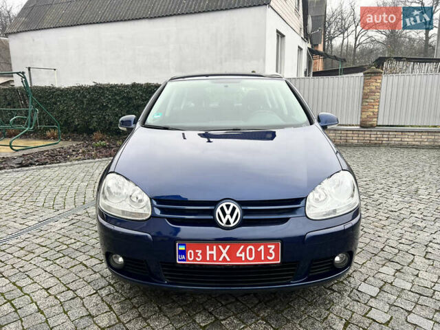 Синий Фольксваген Гольф, объемом двигателя 1.6 л и пробегом 161 тыс. км за 5800 $, фото 17 на Automoto.ua