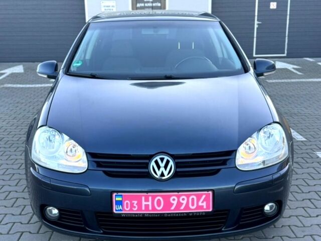 Синий Фольксваген Гольф, объемом двигателя 1.4 л и пробегом 185 тыс. км за 5650 $, фото 1 на Automoto.ua