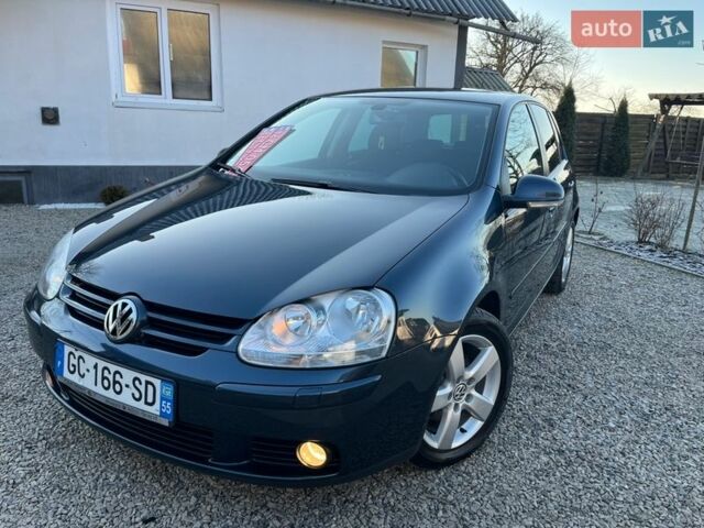Синий Фольксваген Гольф, объемом двигателя 1.6 л и пробегом 200 тыс. км за 6650 $, фото 2 на Automoto.ua