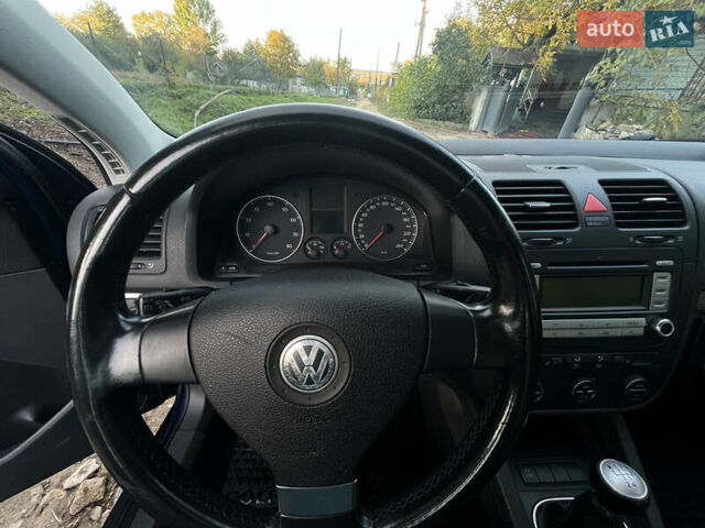 Синий Фольксваген Гольф, объемом двигателя 1.6 л и пробегом 218 тыс. км за 6500 $, фото 20 на Automoto.ua