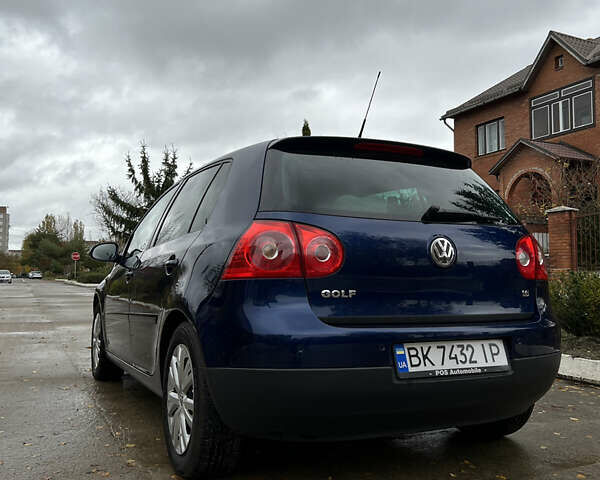 Синий Фольксваген Гольф, объемом двигателя 1.6 л и пробегом 178 тыс. км за 6500 $, фото 6 на Automoto.ua