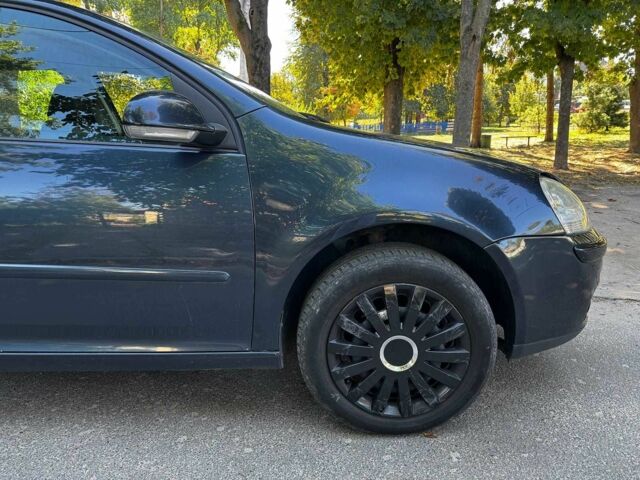 Синий Фольксваген Гольф, объемом двигателя 1.4 л и пробегом 257 тыс. км за 5440 $, фото 4 на Automoto.ua