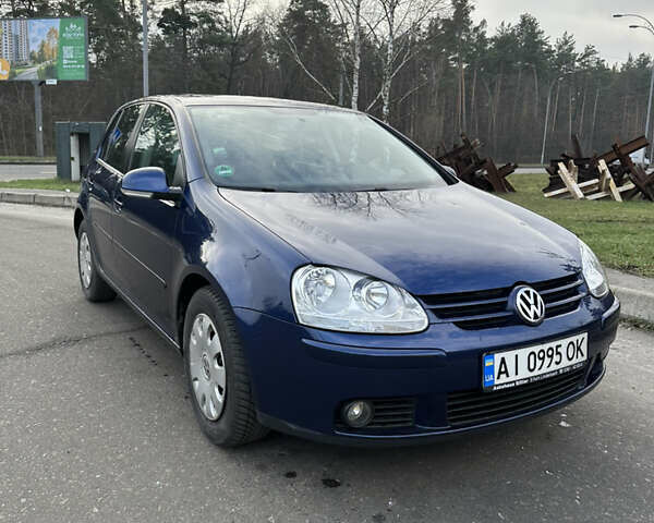 Синий Фольксваген Гольф, объемом двигателя 1.39 л и пробегом 176 тыс. км за 6500 $, фото 2 на Automoto.ua