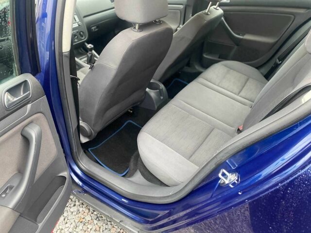 Синій Фольксваген Гольф, об'ємом двигуна 1.9 л та пробігом 292 тис. км за 3300 $, фото 9 на Automoto.ua