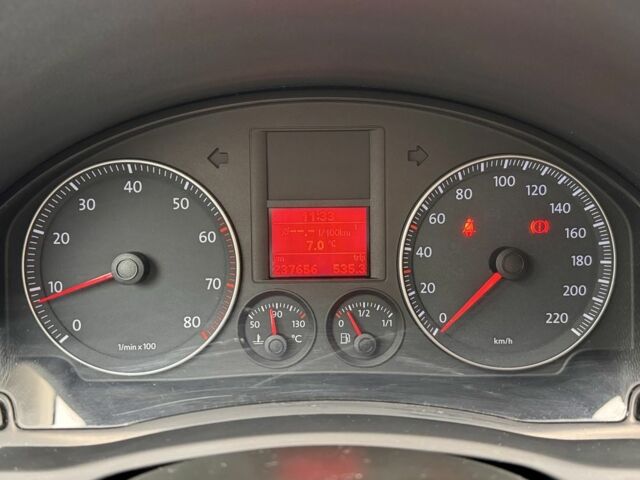 Синій Фольксваген Гольф, об'ємом двигуна 1.4 л та пробігом 237 тис. км за 6100 $, фото 11 на Automoto.ua