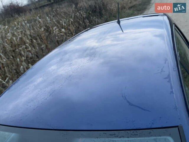 Синий Фольксваген Гольф, объемом двигателя 1.6 л и пробегом 218 тыс. км за 6500 $, фото 13 на Automoto.ua