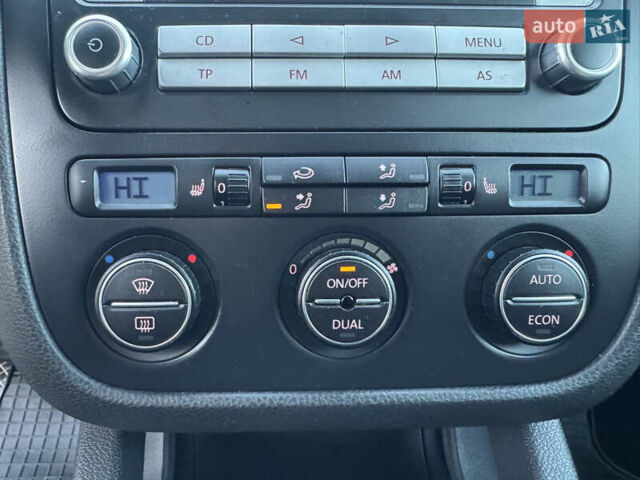 Синій Фольксваген Гольф, об'ємом двигуна 1.4 л та пробігом 185 тис. км за 4799 $, фото 74 на Automoto.ua