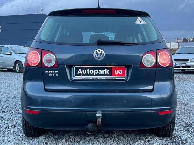 Синий Фольксваген Гольф, объемом двигателя 1.4 л и пробегом 170 тыс. км за 5290 $, фото 7 на Automoto.ua