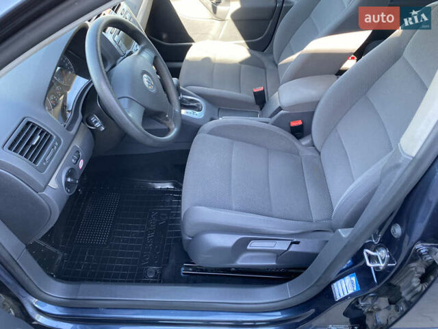 Синий Фольксваген Гольф, объемом двигателя 1.4 л и пробегом 154 тыс. км за 7750 $, фото 37 на Automoto.ua