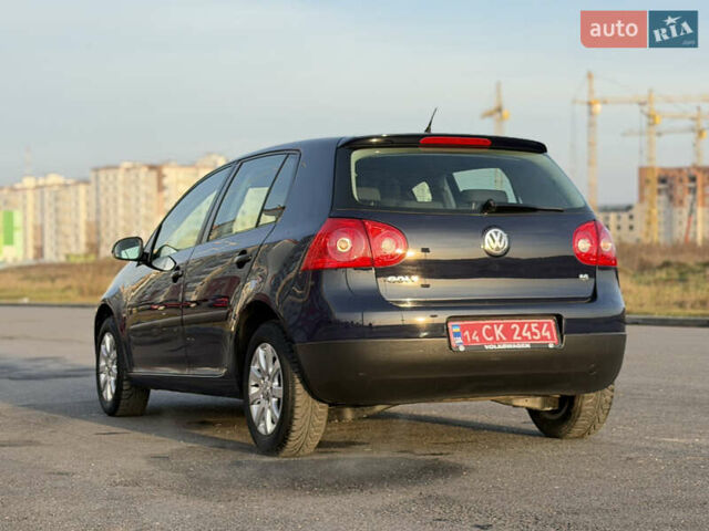 Синій Фольксваген Гольф, об'ємом двигуна 1.6 л та пробігом 215 тис. км за 8199 $, фото 25 на Automoto.ua