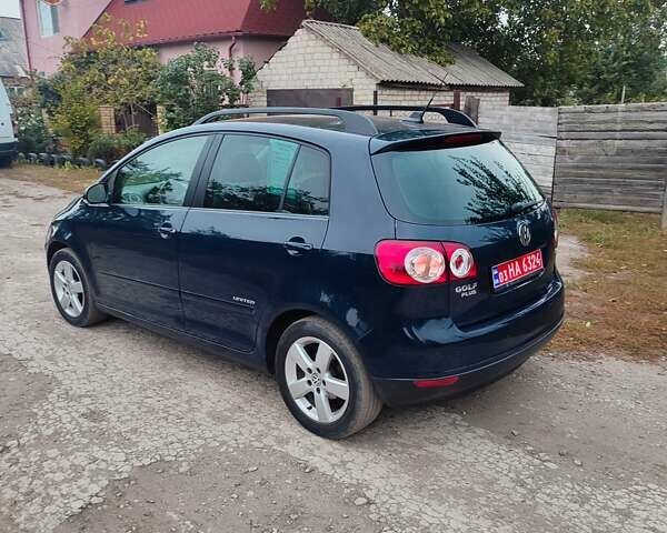 Синий Фольксваген Гольф, объемом двигателя 1.6 л и пробегом 219 тыс. км за 6800 $, фото 10 на Automoto.ua