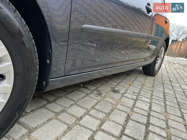 Синий Фольксваген Гольф, объемом двигателя 1.4 л и пробегом 246 тыс. км за 5650 $, фото 17 на Automoto.ua