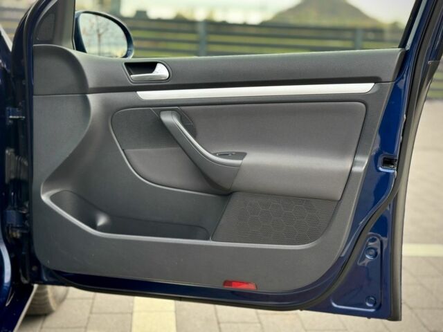 Синій Фольксваген Гольф, об'ємом двигуна 1.4 л та пробігом 140 тис. км за 5950 $, фото 17 на Automoto.ua