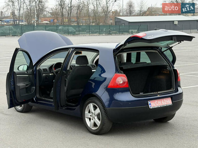 Синій Фольксваген Гольф, об'ємом двигуна 1.6 л та пробігом 174 тис. км за 7200 $, фото 22 на Automoto.ua