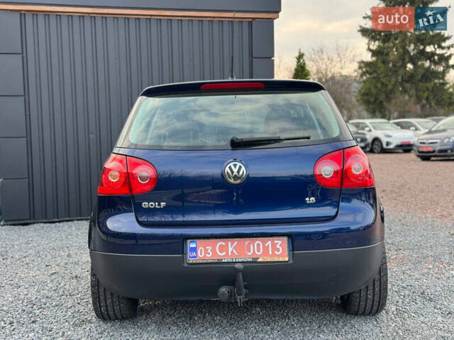 Синий Фольксваген Гольф, объемом двигателя 1.6 л и пробегом 197 тыс. км за 5777 $, фото 16 на Automoto.ua