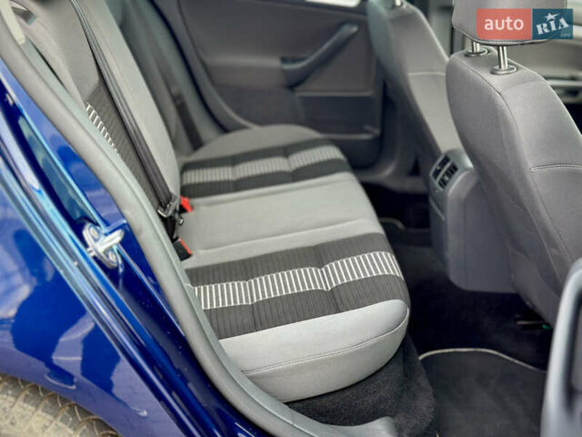 Синій Фольксваген Гольф, об'ємом двигуна 1.39 л та пробігом 140 тис. км за 5950 $, фото 10 на Automoto.ua