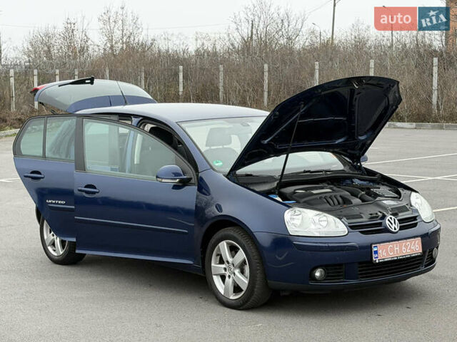 Синій Фольксваген Гольф, об'ємом двигуна 1.6 л та пробігом 174 тис. км за 7200 $, фото 17 на Automoto.ua