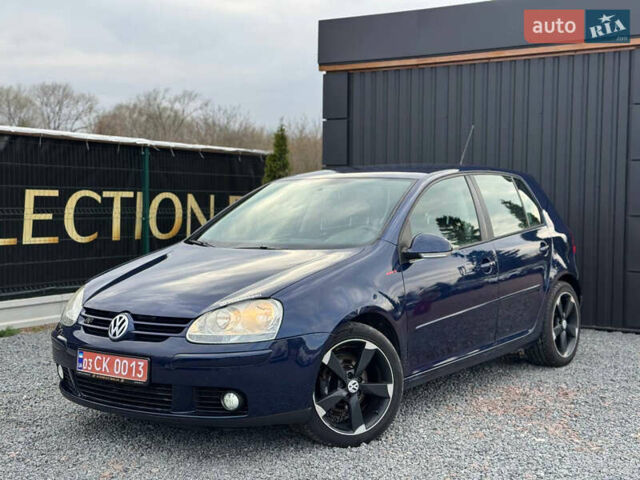 Синий Фольксваген Гольф, объемом двигателя 1.6 л и пробегом 197 тыс. км за 5777 $, фото 2 на Automoto.ua