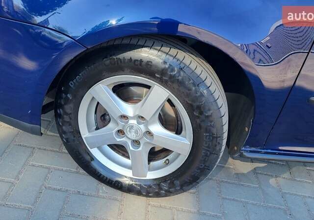 Синій Фольксваген Гольф, об'ємом двигуна 1.6 л та пробігом 330 тис. км за 6900 $, фото 15 на Automoto.ua