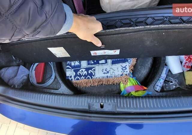 Синій Фольксваген Гольф, об'ємом двигуна 1.6 л та пробігом 330 тис. км за 6900 $, фото 33 на Automoto.ua