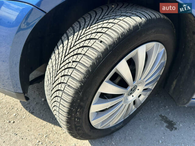 Синій Фольксваген Гольф, об'ємом двигуна 1.6 л та пробігом 231 тис. км за 5900 $, фото 10 на Automoto.ua